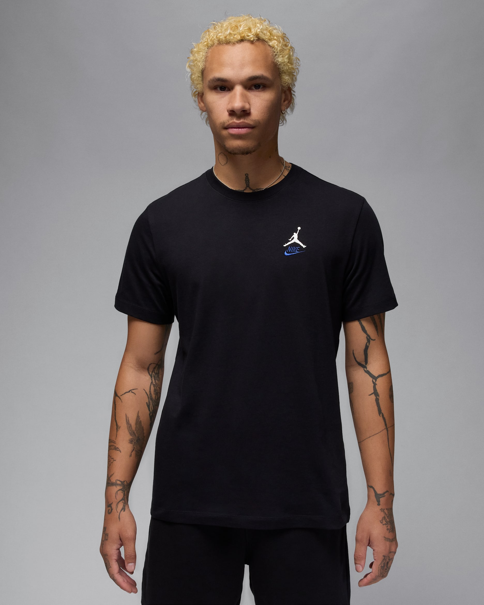 レア物 AIR JORDAN エアージョーダン Tシャツ Mサイズ 黒 ブラック NIKE公式】ジョーダン レア エア メンズ Tシャツ.オンラインストア